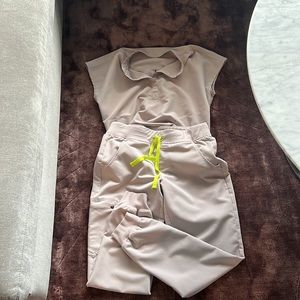 FIGS *** limited color*** light lavender scrub top and bottom bundle SM